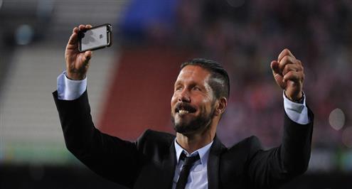 تقرير حكم إياب دربي السوبر: سيميوني ضرب الحكم الرابع على رأسه بعد طرده